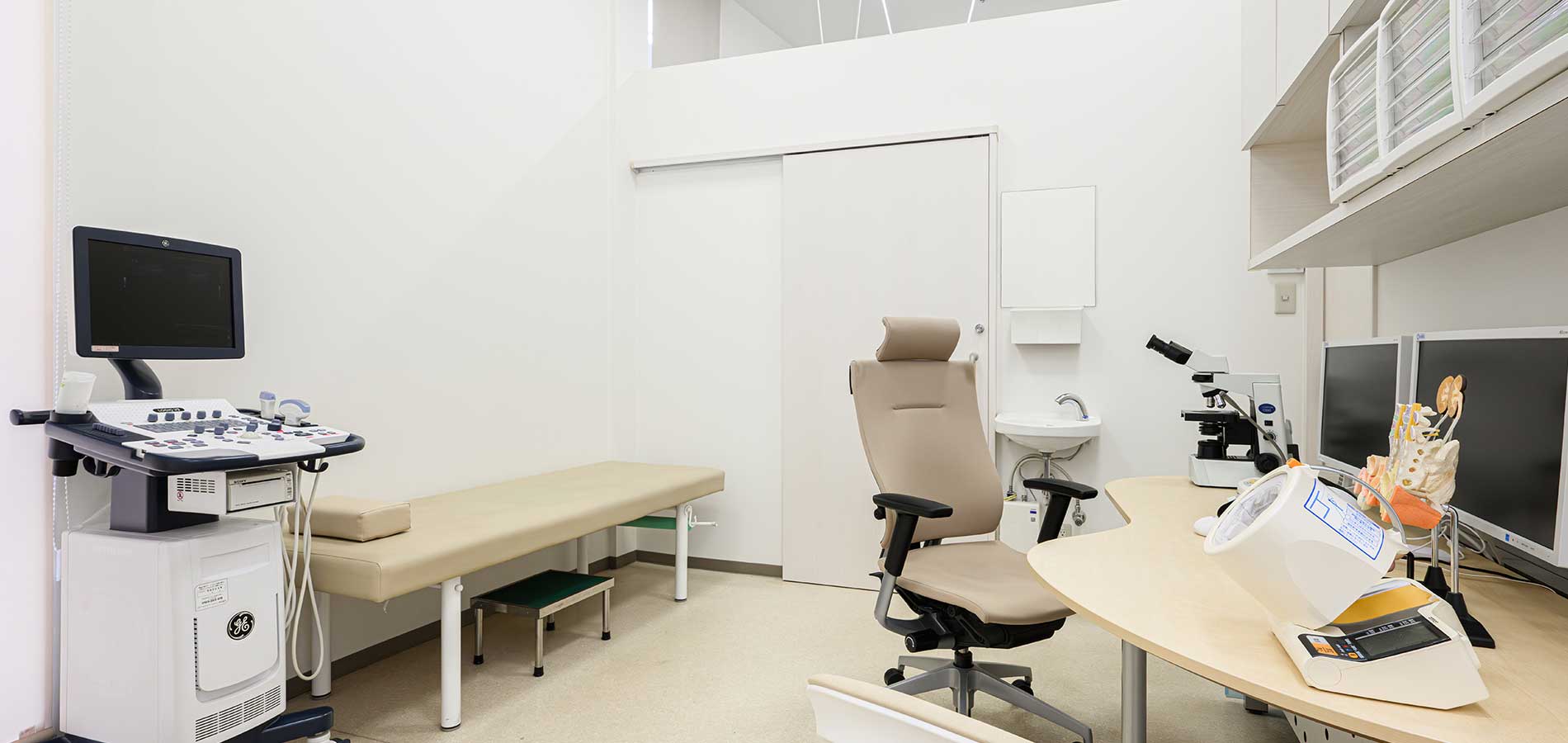 メインビジュアル③（PC）